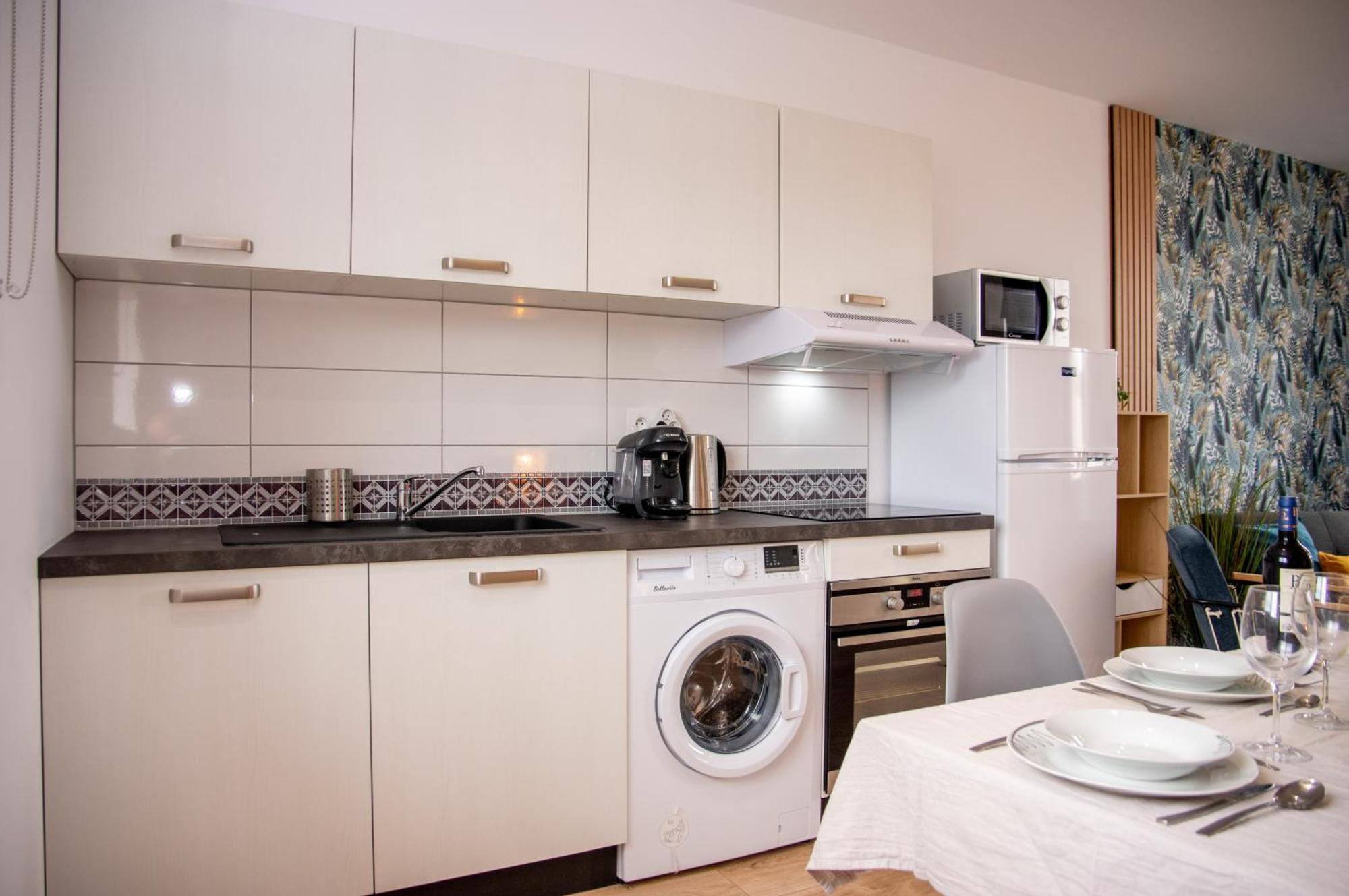 Duplex Cocoon - 10 Min De Blaye - 20 Min Cnpe - Wifi - Tv Hd Apartment Saint-Seurin-de-Cursac Ngoại thất bức ảnh