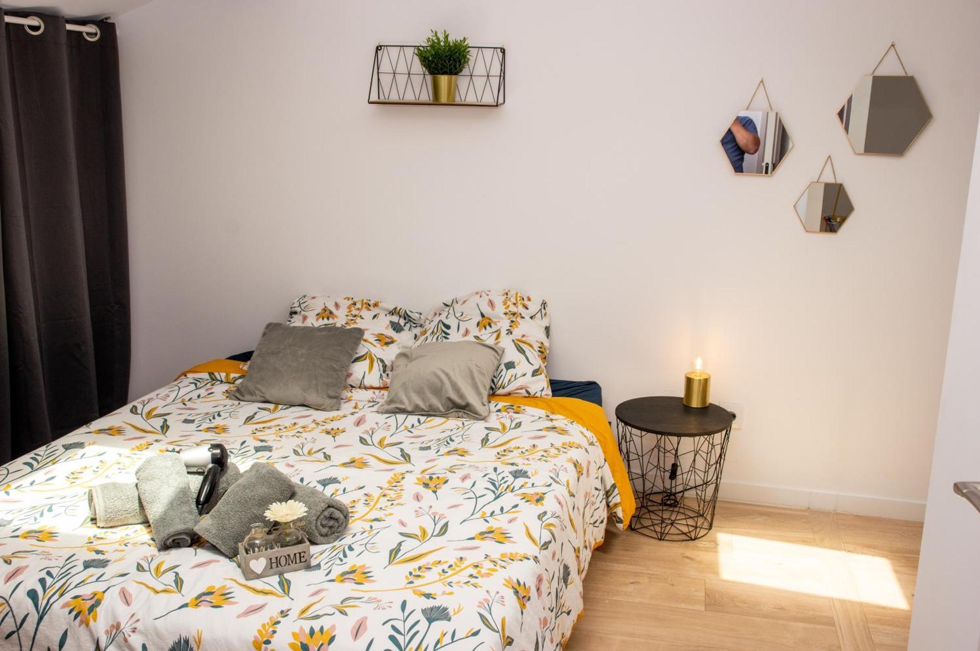 Duplex Cocoon - 10 Min De Blaye - 20 Min Cnpe - Wifi - Tv Hd Apartment Saint-Seurin-de-Cursac Ngoại thất bức ảnh